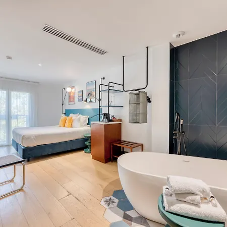 Urban Style Victoria Boutique 4* Arcachon