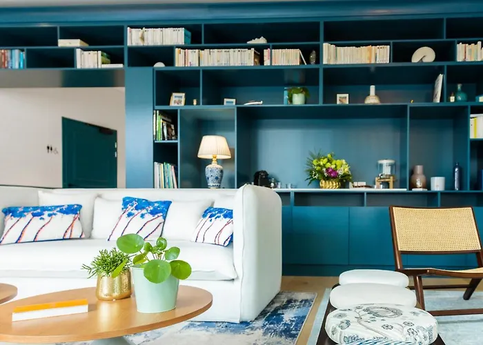 Urban Style Victoria Boutique 4*